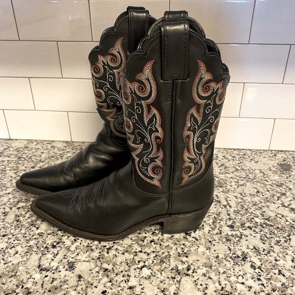 Justin Boots women L4923 size 7B